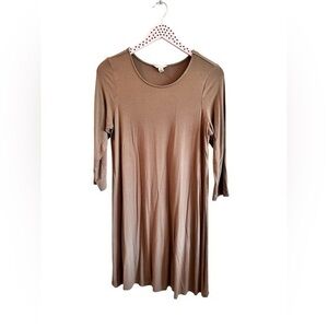 Cato size medium quarter length sleeve green tee shirt dress comfortable